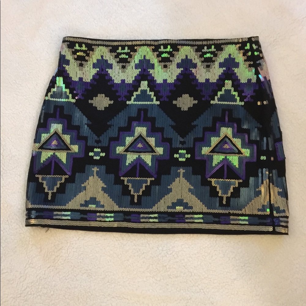 Express sequins mini aztec design size XS